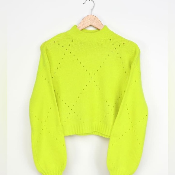 Lulus Cropped Sweater (very soft!) - Picture 2 of 10